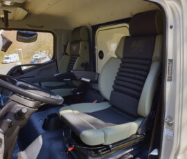 Fuso-Canter-Luftsitze